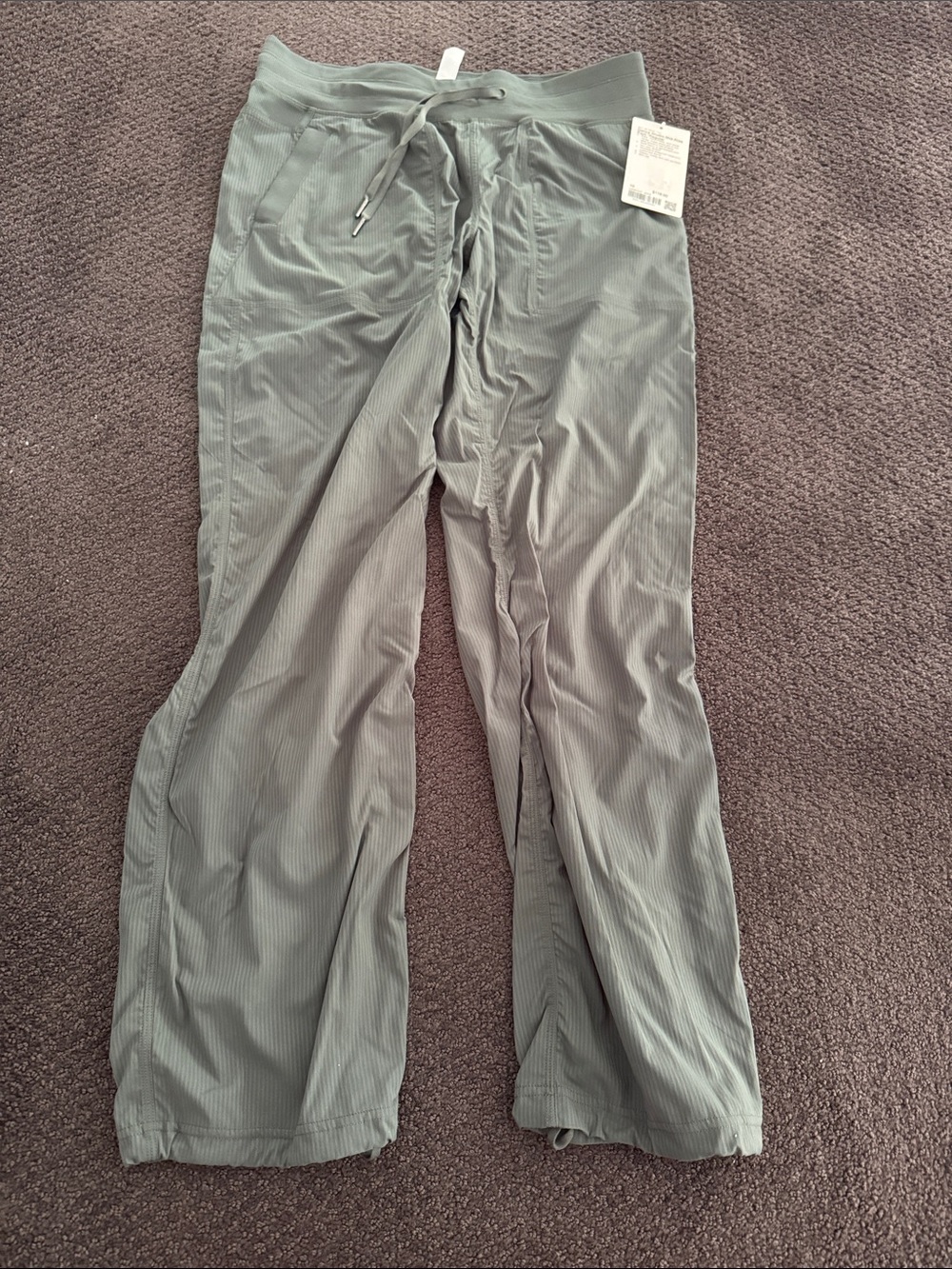Lululemon Dance studio mid rise pant sz 10 BNWT dark forest green